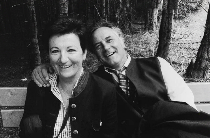 Schwarzweiß Paar Portrait Seniochefs