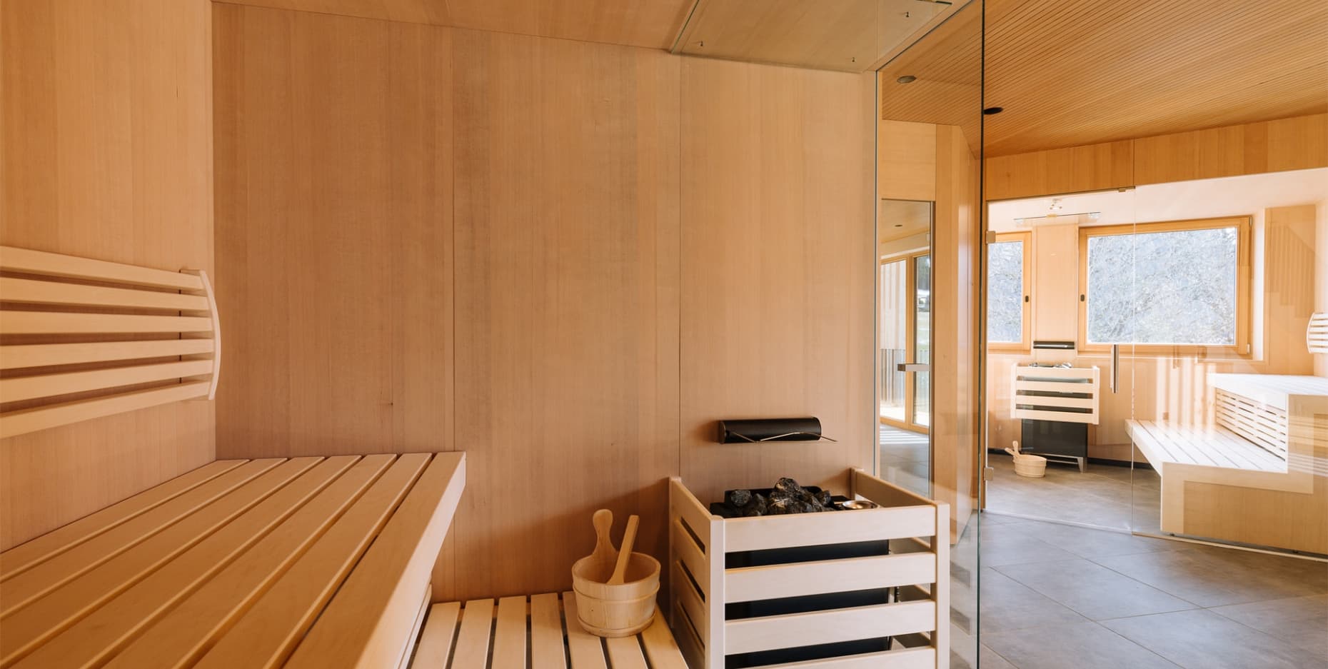 Foto von zwei Saunen